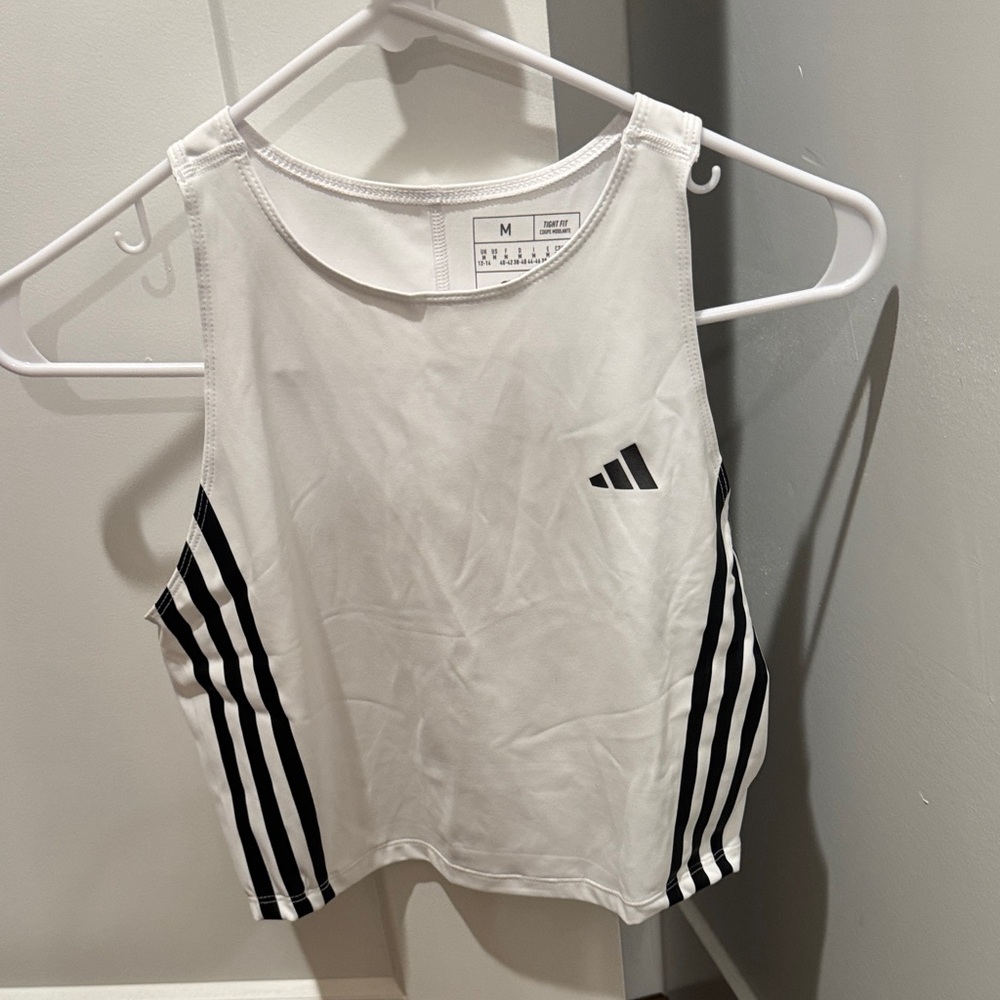 NWOT Adidas Aeroready Crop Top